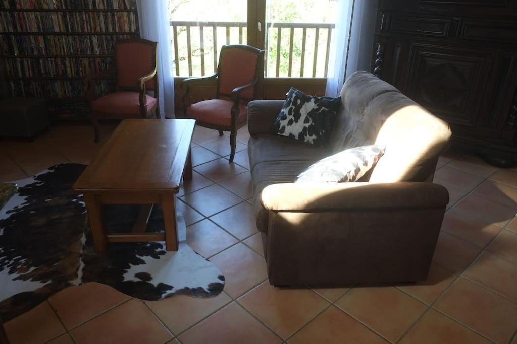 La Sagnarde, Maison En Pierre, ルブレサック エクステリア 写真