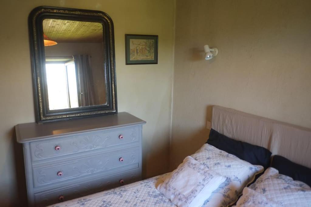 La Sagnarde, Maison En Pierre, ルブレサック エクステリア 写真