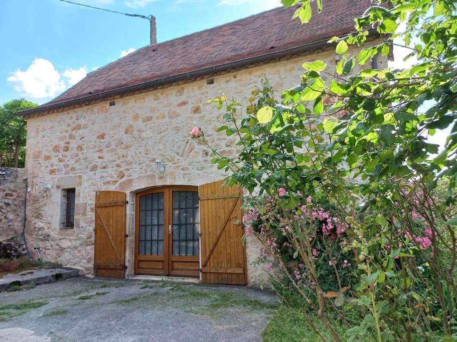 La Sagnarde, Maison En Pierre, ルブレサック エクステリア 写真
