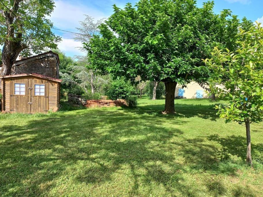La Sagnarde, Maison En Pierre, ルブレサック エクステリア 写真